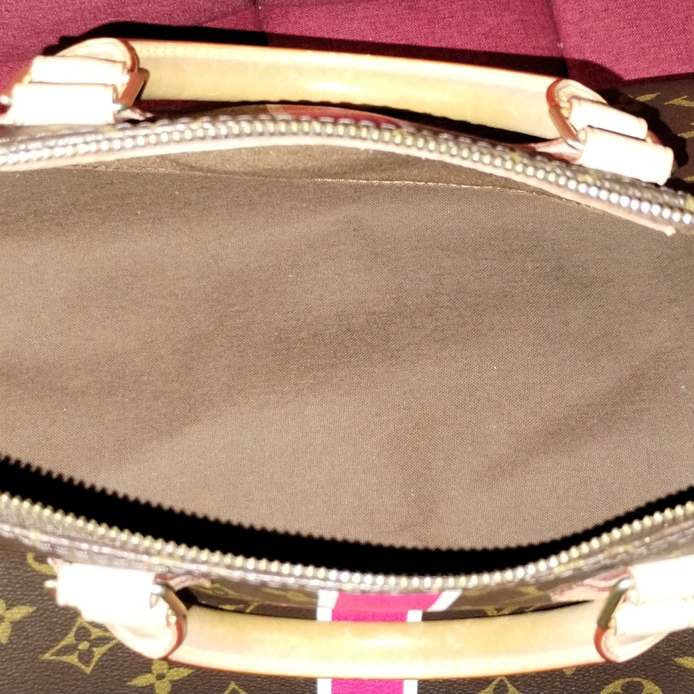 Classic Louis Vuitton Brown and Gold Monogram Speedy 35 Bag - Picture 7 of 14